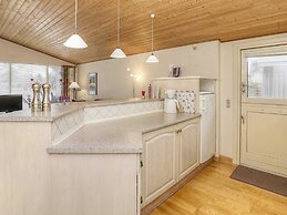 8 Person Holiday Home in Vaeggerlose