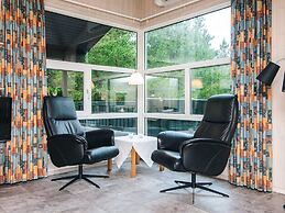 5 Star Holiday Home in Henne