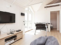 5 Star Holiday Home in Vaeggerlose
