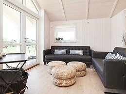 5 Star Holiday Home in Vaeggerlose