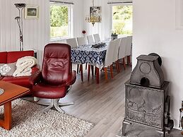 4 Star Holiday Home in Eidsvag