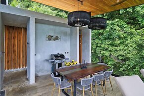Selva Resort