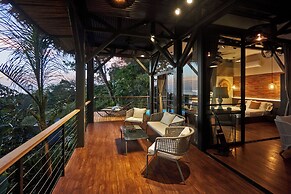 Selva Resort