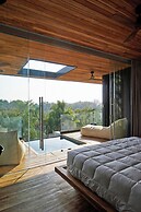 Selva Resort