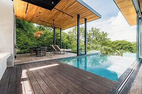Selva Resort