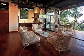 Selva Resort