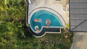 Selva Resort