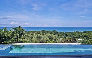 Selva Resort