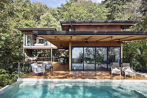Selva Resort