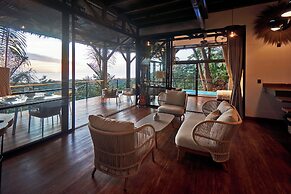 Selva Resort