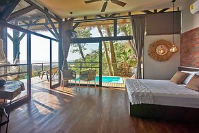 Selva Resort