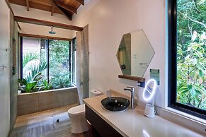Selva Resort