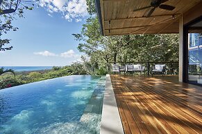 Selva Resort