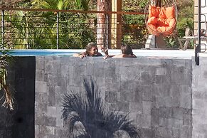 Selva Resort