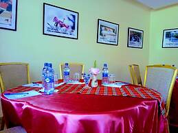 Falcon Heights Hotel