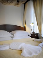 Hotel Marelia