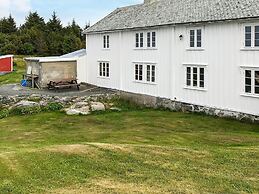 11 Person Holiday Home in Bud