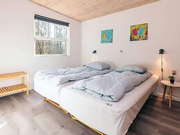 5 Star Holiday Home in Hals