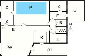 5 Star Holiday Home in Hals