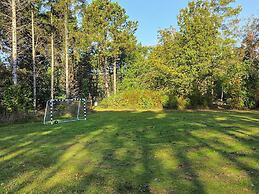 5 Star Holiday Home in Hals