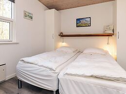 5 Star Holiday Home in Hals