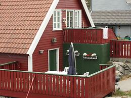 9 Person Holiday Home in Utsira