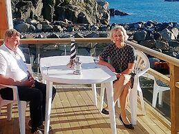 9 Person Holiday Home in Utsira