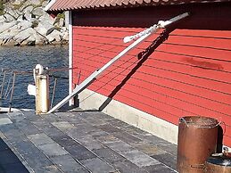 9 Person Holiday Home in Utsira