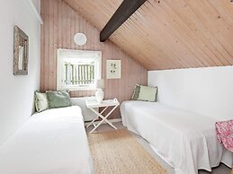 Rustic Holiday Home in Hovedstaden With Barbecue