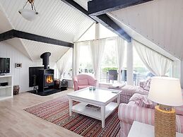 Rustic Holiday Home in Hovedstaden With Barbecue