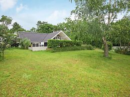Rustic Holiday Home in Hovedstaden With Barbecue