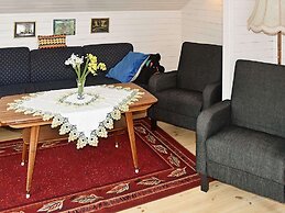6 Person Holiday Home in Rubbestadneset