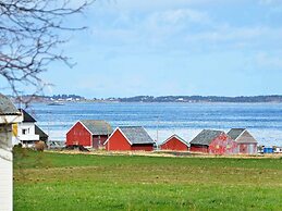 4 Star Holiday Home in Fjortoft