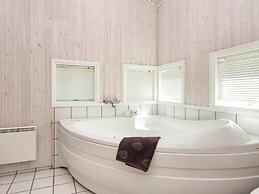 5 Star Holiday Home in Glesborg