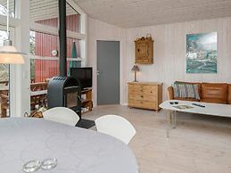 5 Star Holiday Home in Glesborg