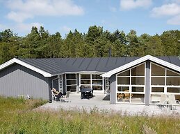 8 Person Holiday Home in Jerup