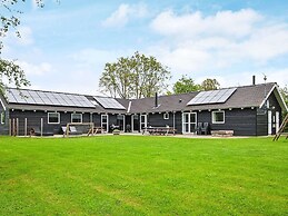 5 Star Holiday Home in Ebeltoft