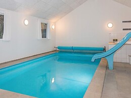 5 Star Holiday Home in Ebeltoft