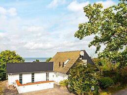 4 Star Holiday Home in Allingabro