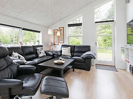 5 Star Holiday Home in Logstor