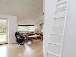 5 Star Holiday Home in Logstor