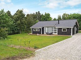 5 Star Holiday Home in Logstor