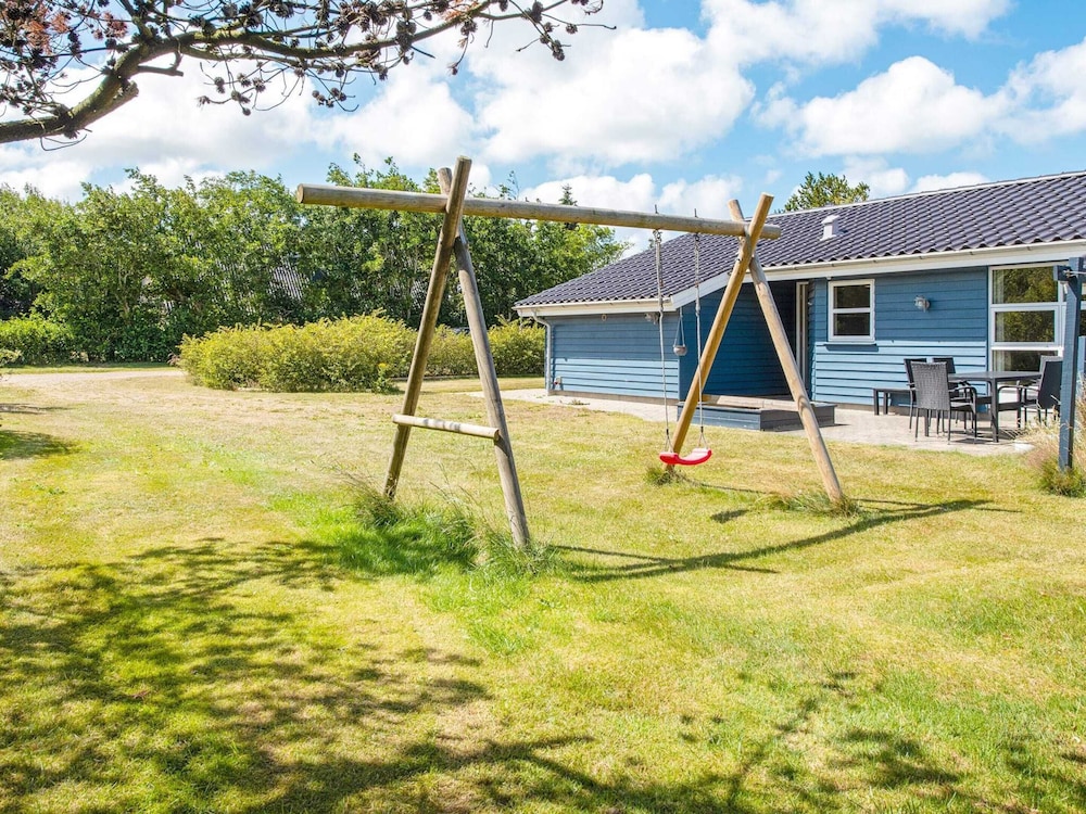 8 Person Holiday Home in Ulfborg