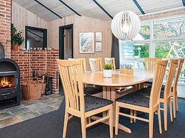 8 Person Holiday Home in Ulfborg
