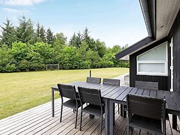 5 Star Holiday Home in Brovst
