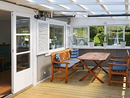 6 Person Holiday Home in Loderup