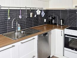 Holiday Home in Urangsvåg