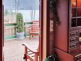 Holiday Home in Hundeidvik