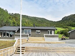4 Star Holiday Home in Sundlandet