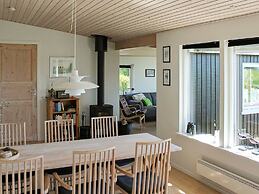 Luxurious Holiday Home in Millinge With Roofed Terrace
